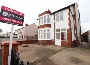 Detached house For Sale in Fleetwood
