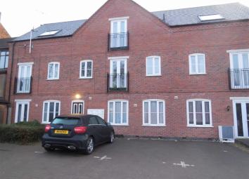 Flat To Rent in Hinckley