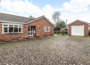 Bungalow For Sale in Hereford