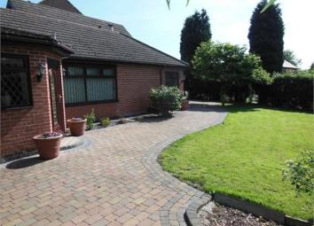 Detached house To Rent in Ripley