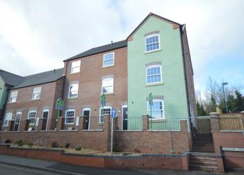 Terraced house For Sale in Stourport-on-Severn