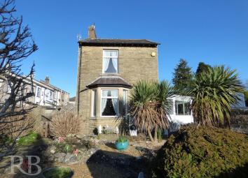 Detached house For Sale in Carnforth