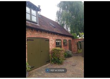 Semi-detached house To Rent in Warwick