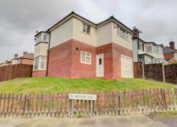 Detached house For Sale in Birmingham