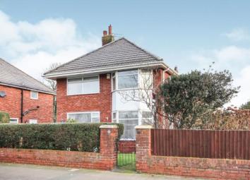 Detached house For Sale in Lytham St. Annes