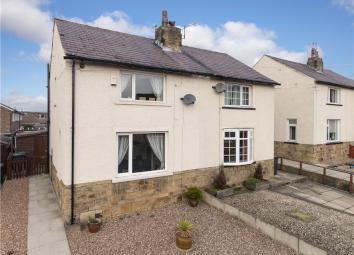 Semi-detached house For Sale in Bingley