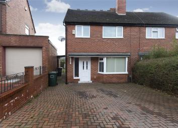 Semi-detached house For Sale in Dewsbury
