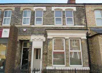 Town house For Sale in Selby