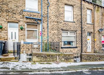 Flat For Sale in Sowerby Bridge