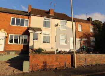 Terraced house For Sale in Dudley