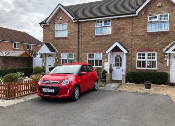 Terraced house For Sale in Caldicot