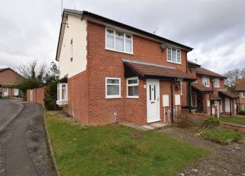 Link-detached house For Sale in Banbury