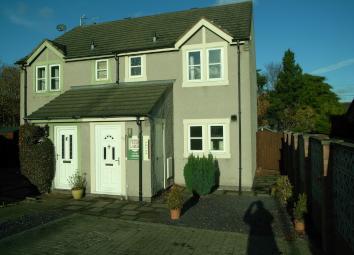 Semi-detached house To Rent in Rhyl