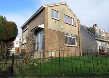 Detached house For Sale in Loanhead