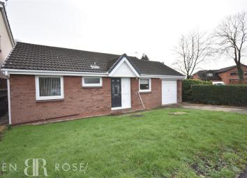 Detached bungalow For Sale in Leyland