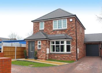 Link-detached house For Sale in Stourbridge