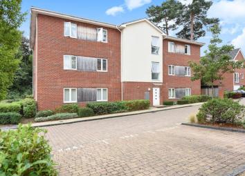 Flat For Sale in Ascot