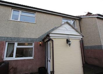 Terraced house For Sale in Worksop