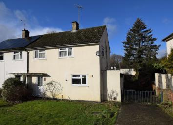 Semi-detached house For Sale in Newbury