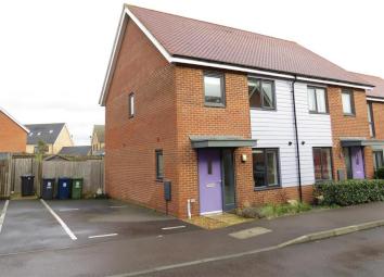 Semi-detached house For Sale in Cambridge