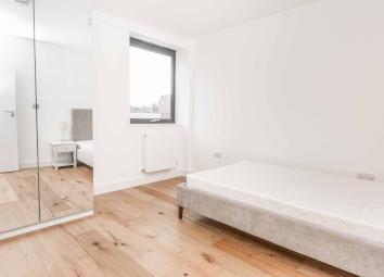 Maisonette To Rent in Farnborough
