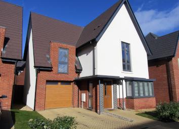 Detached house To Rent in Daventry