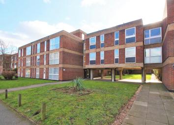Flat For Sale in Sidcup