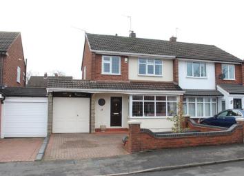 Semi-detached house For Sale in Kingswinford