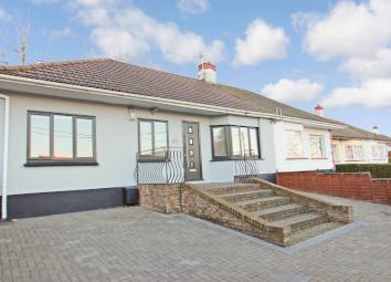 Detached bungalow For Sale in Rayleigh