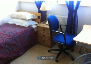 Property To Rent in Surbiton