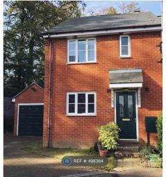 Semi-detached house To Rent in Canterbury