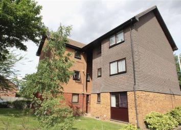 Flat To Rent in West Drayton