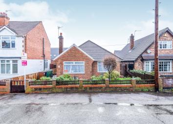 Detached bungalow For Sale in Loughborough