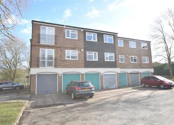 Flat For Sale in Bracknell