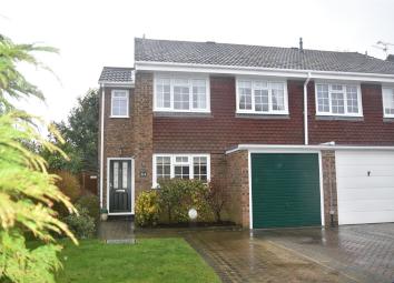 Semi-detached house For Sale in Tadley