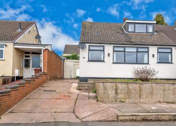 Semi-detached bungalow For Sale in Cannock