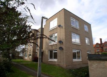 Flat For Sale in Hoddesdon