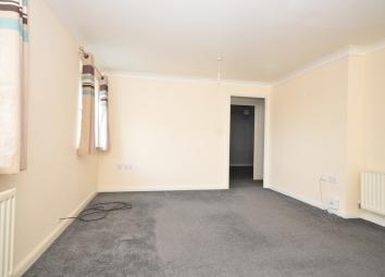 Flat To Rent in Sittingbourne
