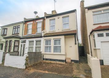 End terrace house For Sale in Westcliff-on-Sea