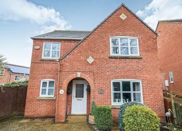 Detached house To Rent in Swadlincote