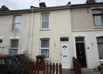 Terraced house To Rent in Rochester