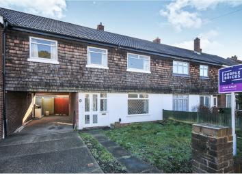 Terraced house For Sale in Sidcup