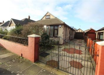 Semi-detached bungalow For Sale in Liverpool