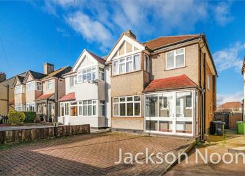 Semi-detached house For Sale in Epsom
