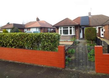 Bungalow For Sale in Crewe