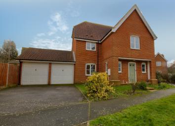 Detached house For Sale in Whitstable