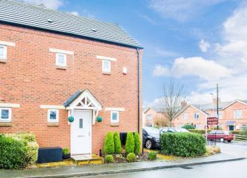 Terraced house For Sale in Buckingham
