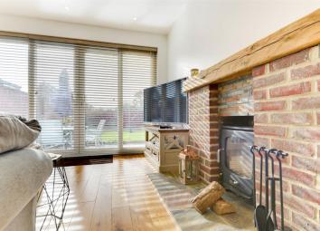 Semi-detached house For Sale in Lancing