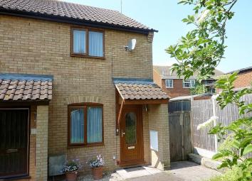 End terrace house For Sale in Dunstable