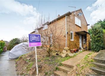 Semi-detached house For Sale in Cranbrook